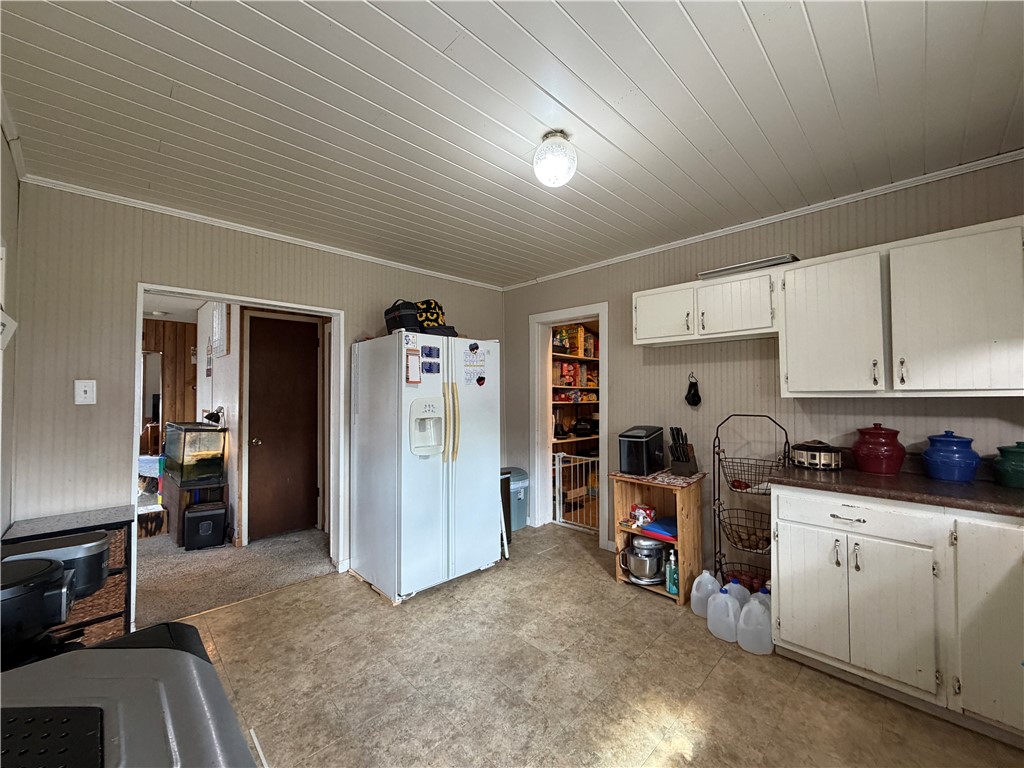 405 Seminary Avenue Property Photo 16