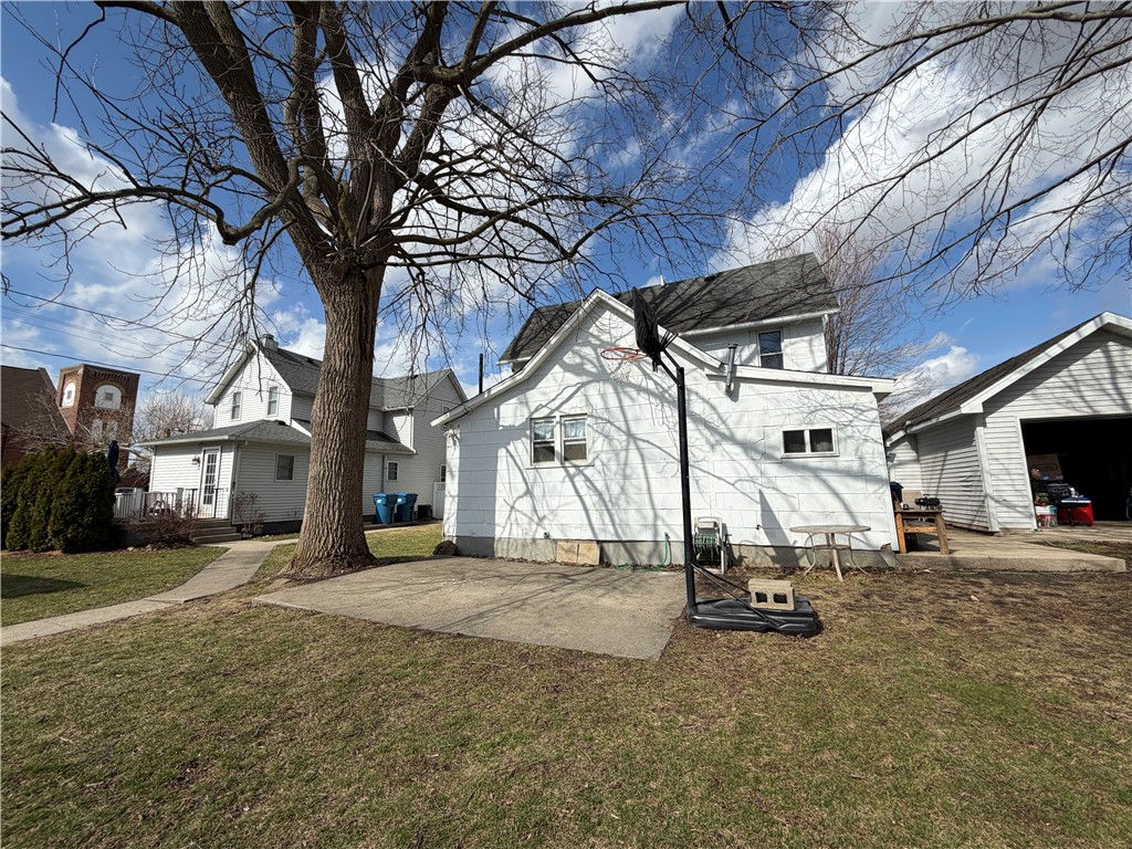405 Seminary Avenue Property Photo 32