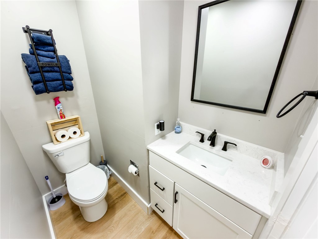 7 Circle Drive Property Photo 17