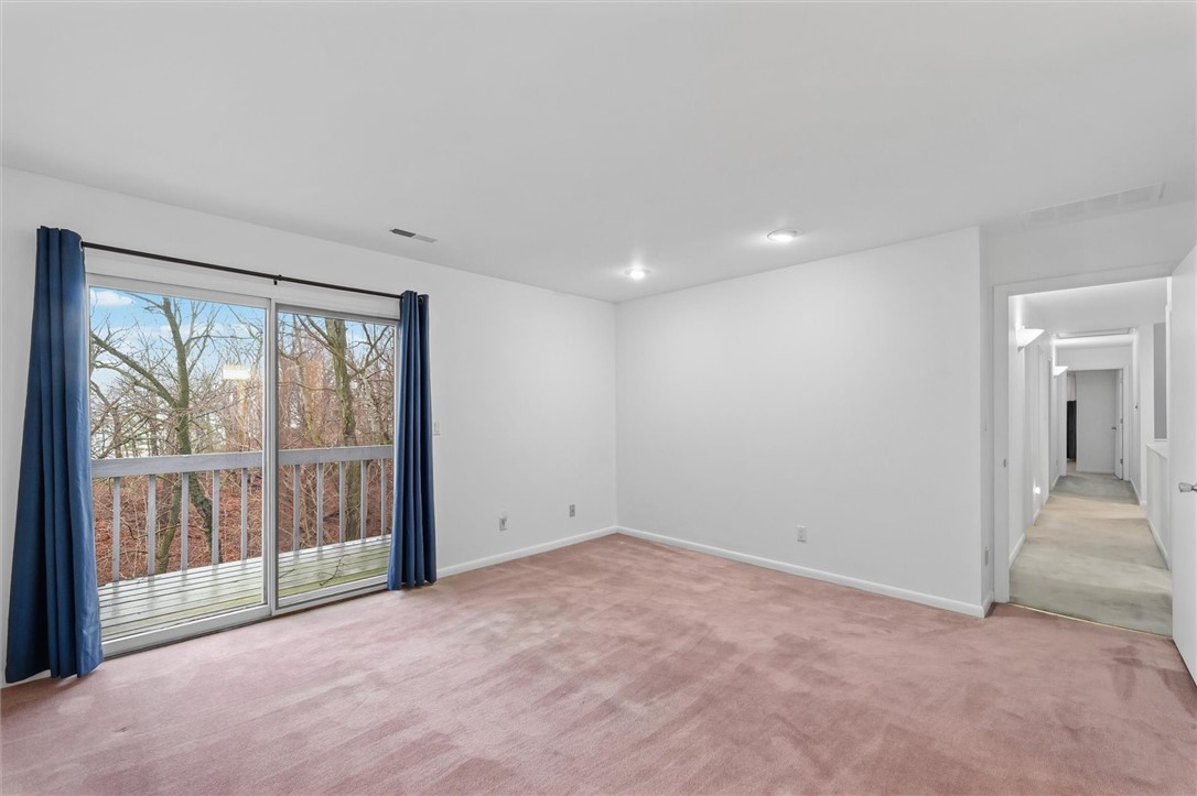 1203 Lakeridge Court Property Photo 27
