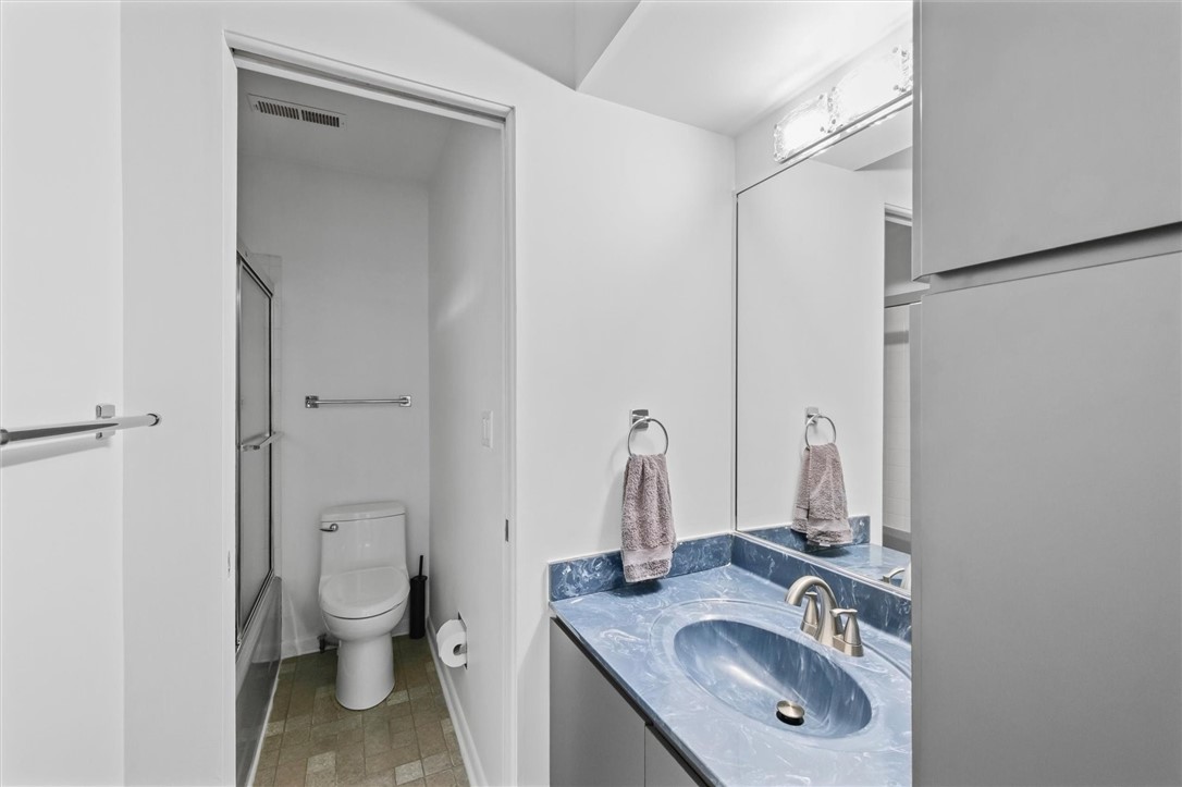 1203 Lakeridge Court Property Photo 34