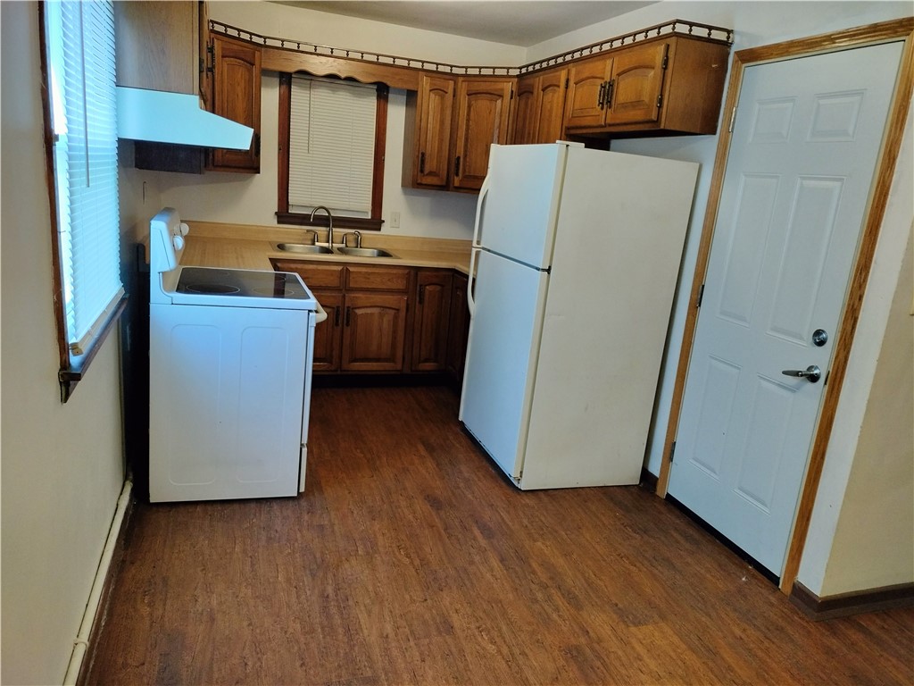 570 E Mound Road Property Photo 3