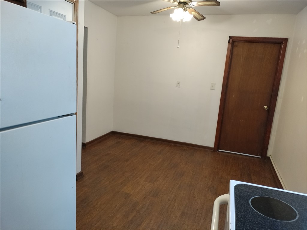 570 E Mound Road Property Photo 4