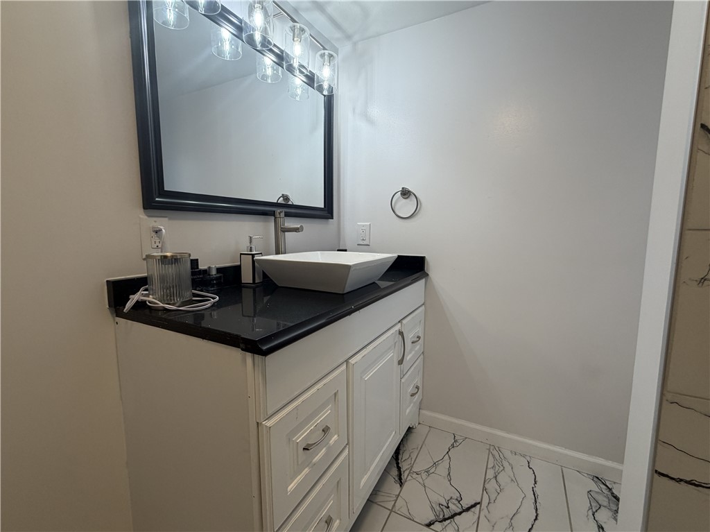 300 Spelter Avenue Property Photo 15