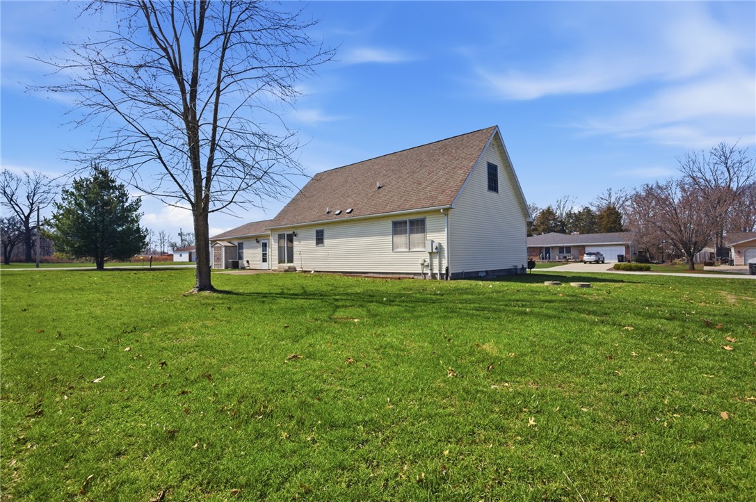 14326 E Persimmon Avenue Property Photo 4