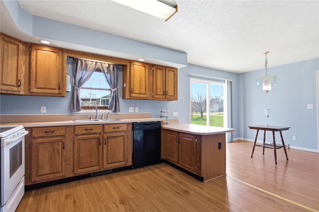 14326 E Persimmon Avenue Property Photo 15