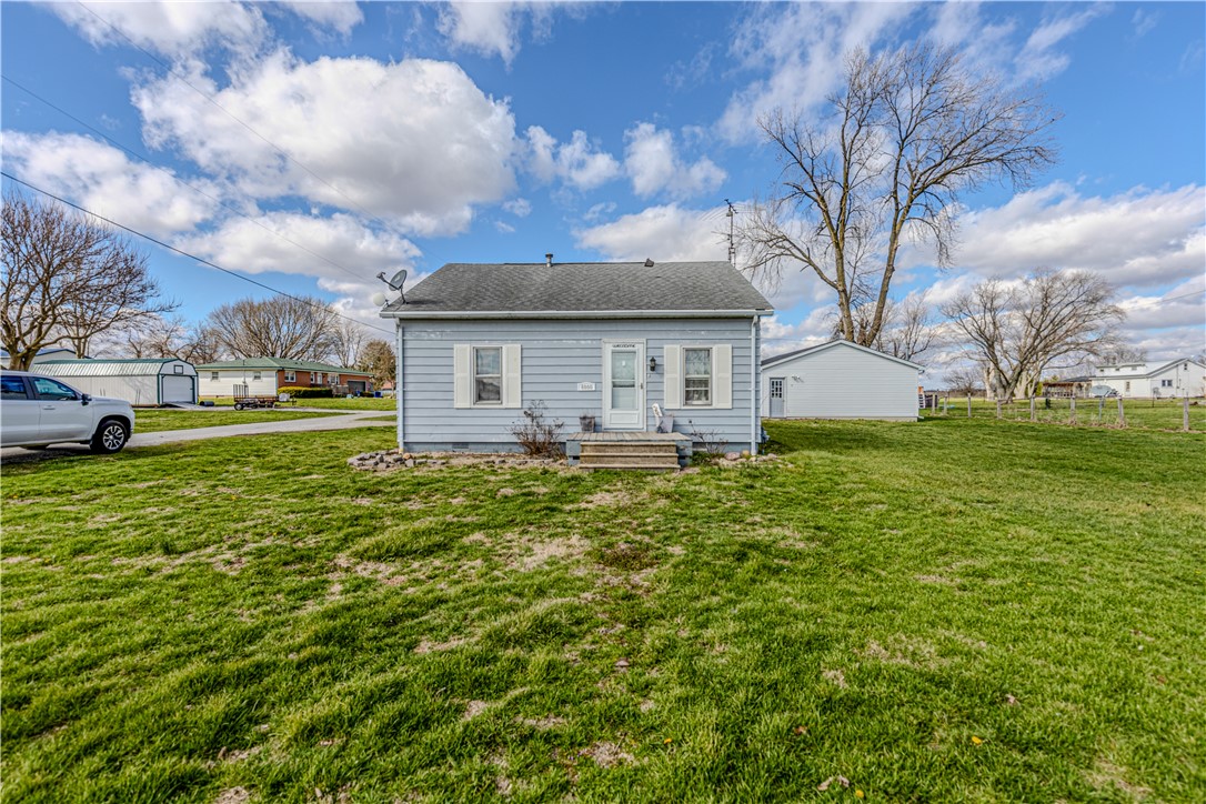 6090 Public Road Property Photo 1