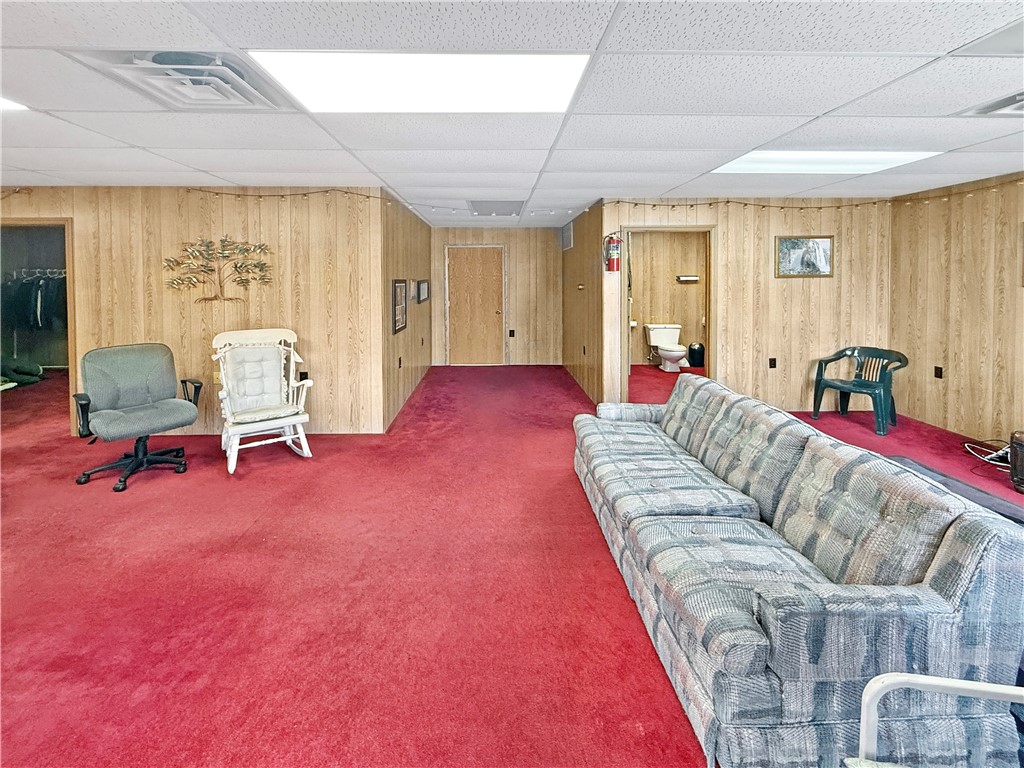 104 S Central Avenue Property Photo 10