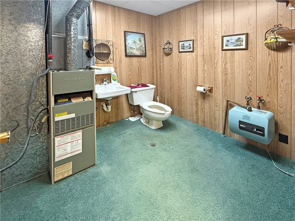 104 S Central Avenue Property Photo 14