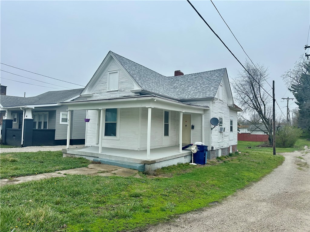 912 N Main Street Property Photo 1