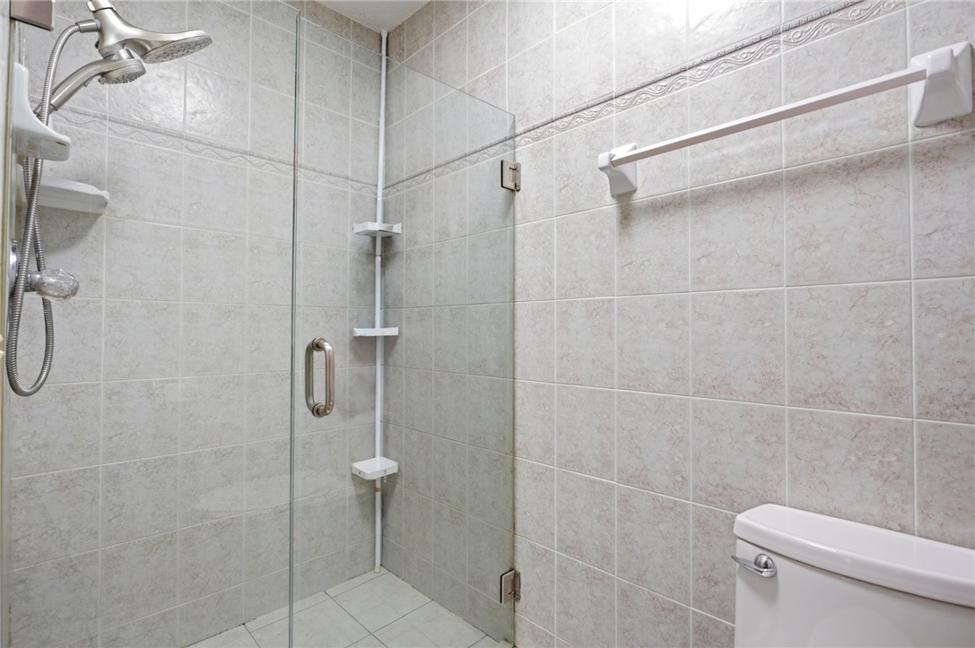 16480 Briarwood Drive Property Photo 23