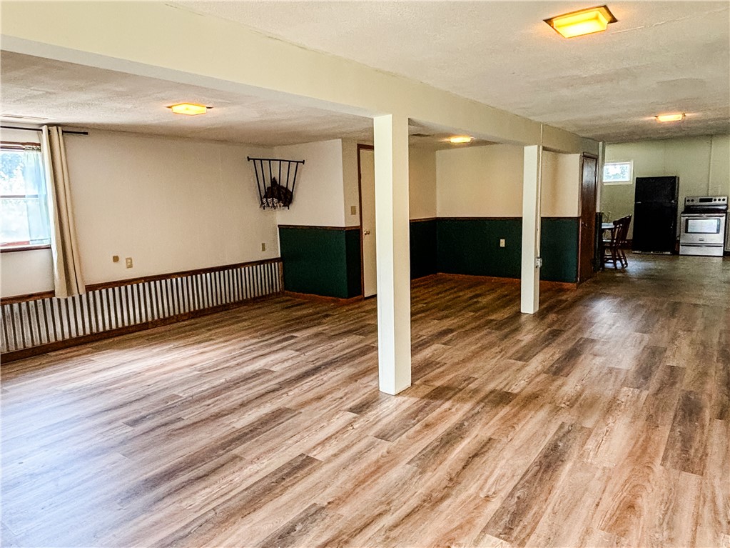 1504 E Main Street Property Photo 15