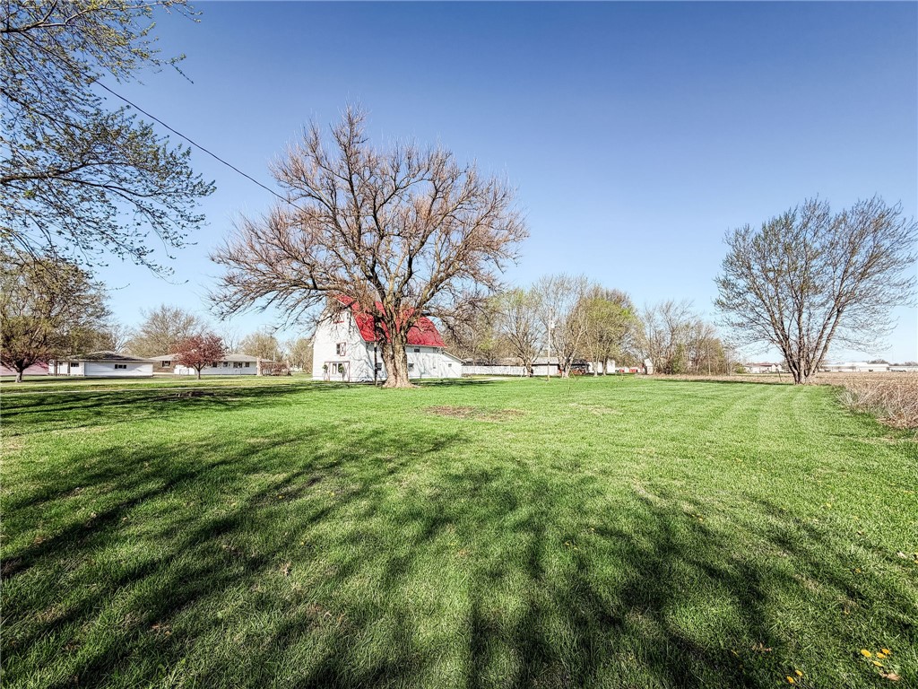 1504 E Main Street Property Photo 33