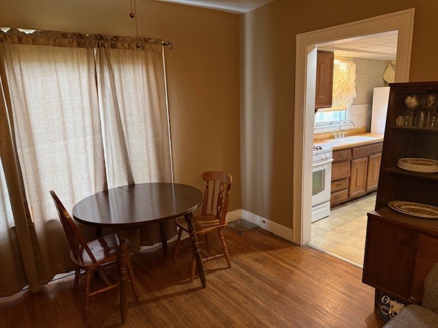 1027 N Griffin Street Property Photo 6