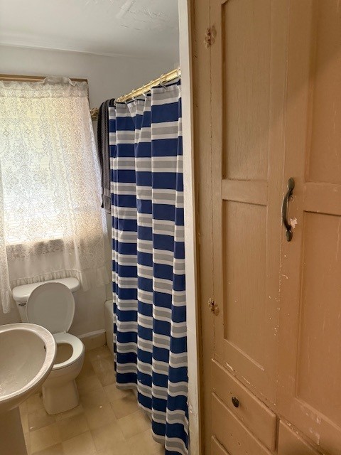 1027 N Griffin Street Property Photo 12
