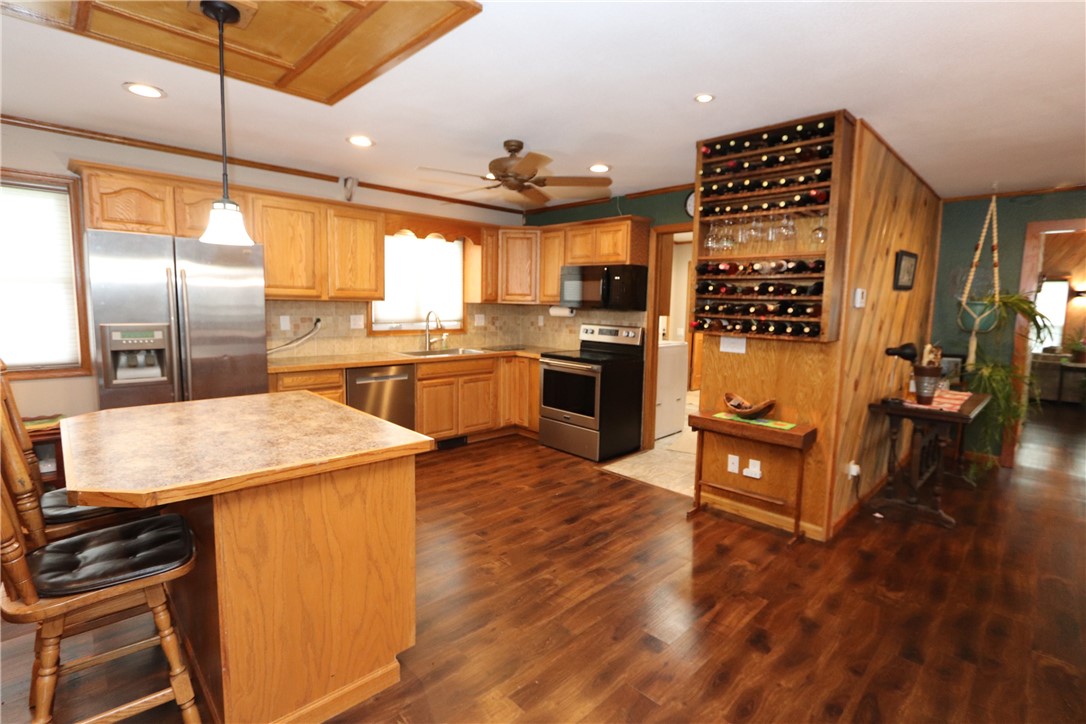 1166 County Road 1900e Property Photo 6