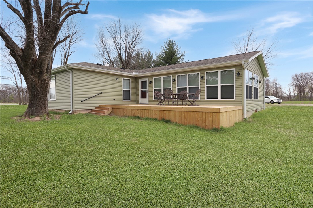 1166 County Road 1900e Property Photo 18