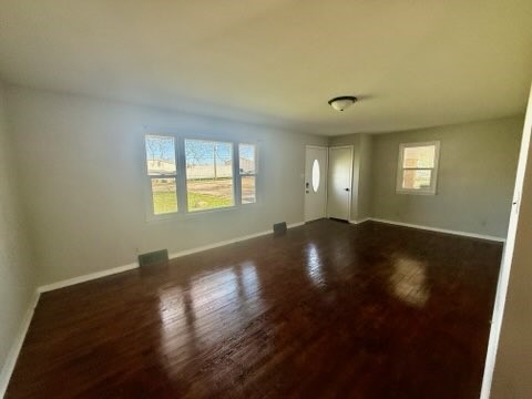 1425 S Fairview Avenue Property Photo 2