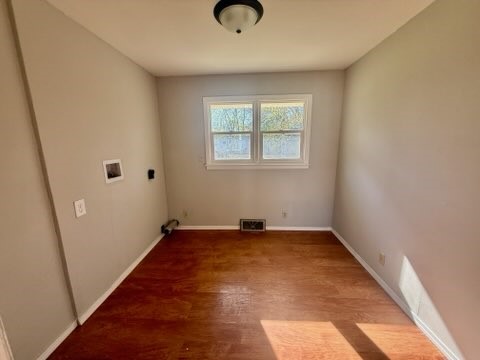 1425 S Fairview Avenue Property Photo 11