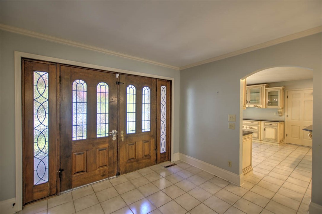 5244 Yavapai Drive Property Photo 8