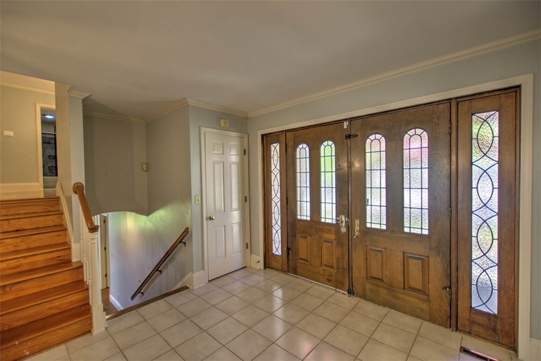 5244 Yavapai Drive Property Photo 9