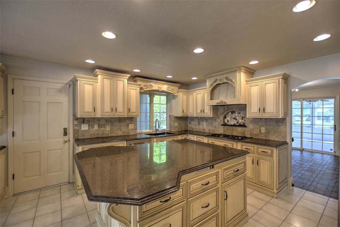 5244 Yavapai Drive Property Photo 14