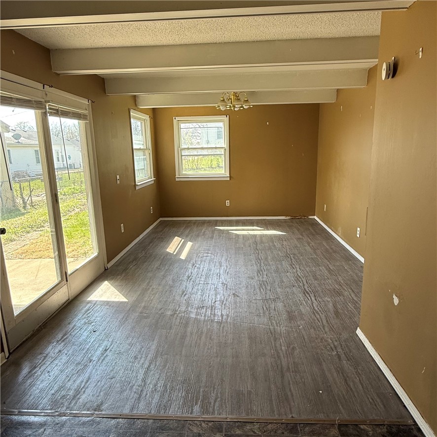 1025 N Wilder Avenue Property Photo 5