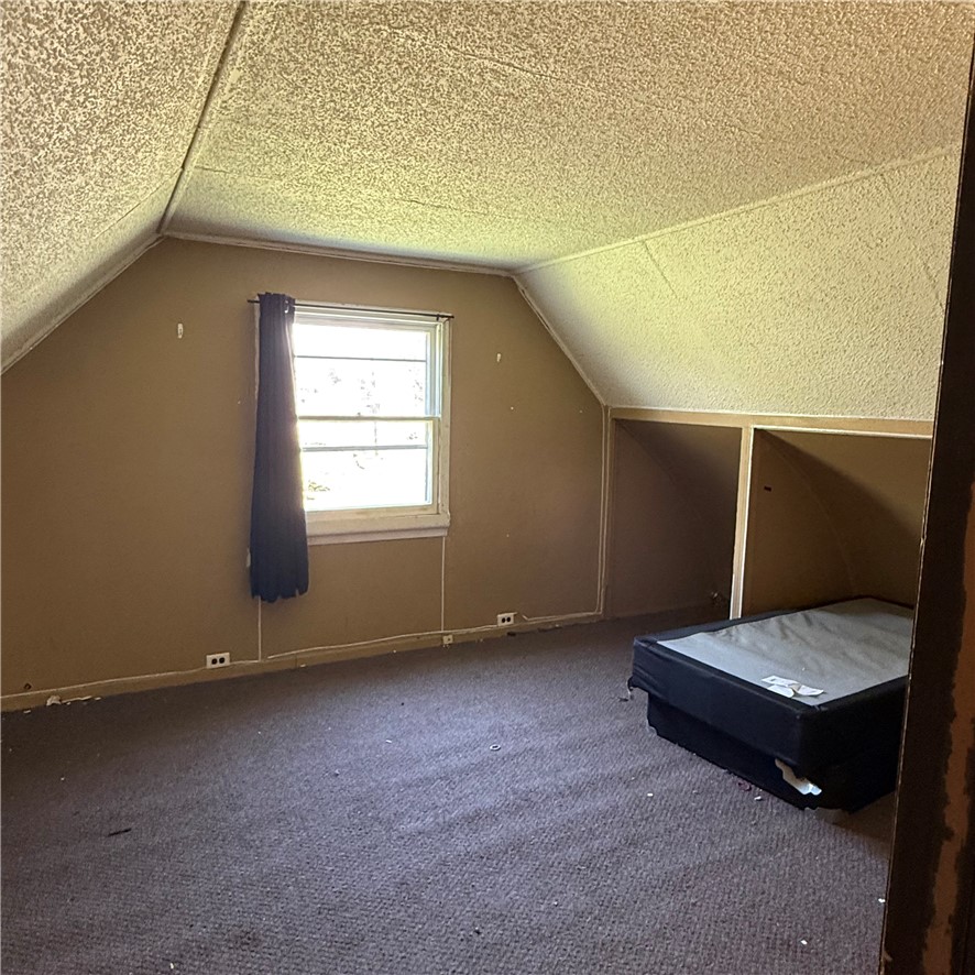 1025 N Wilder Avenue Property Photo 12