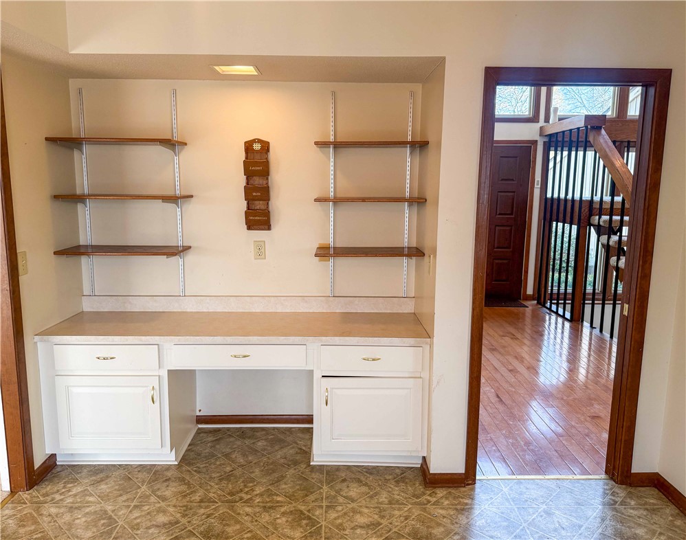 1139 Lakeridge Road Property Photo 7