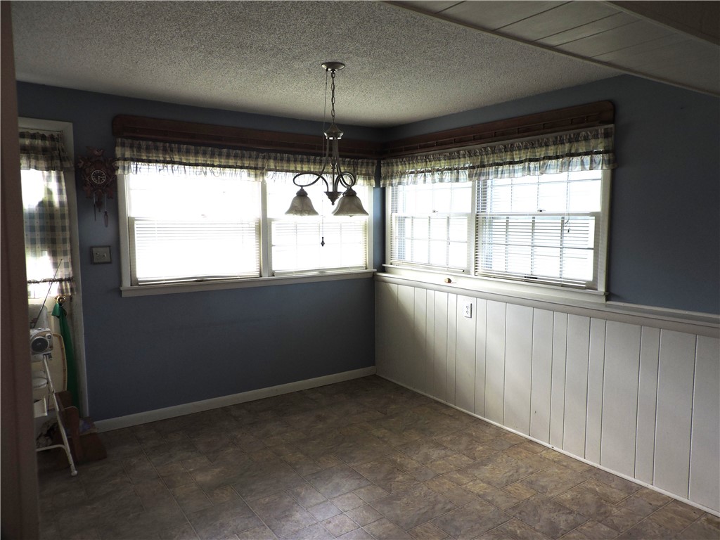 306 Poland Road Property Photo 3