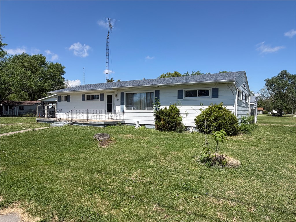 102 W Effingham Avenue Property Photo 1
