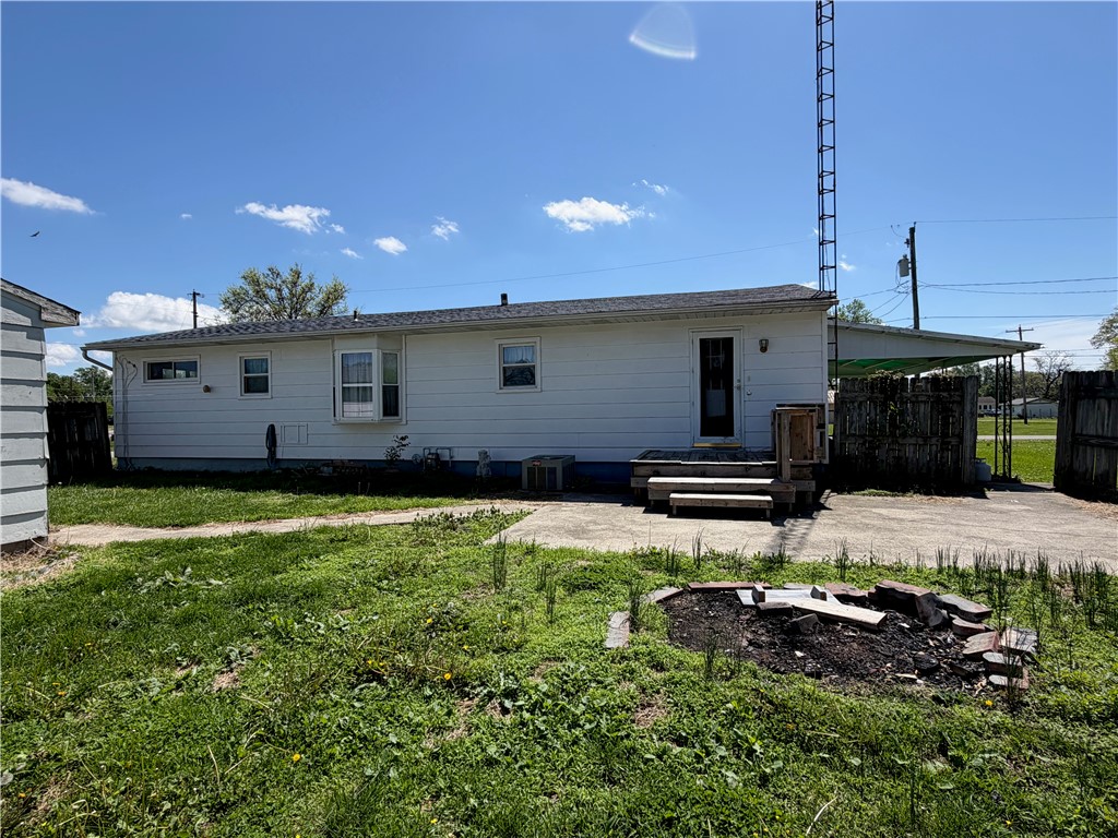 102 W Effingham Avenue Property Photo 15