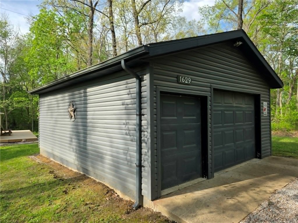 1629 Firewood Lane Property Photo 20