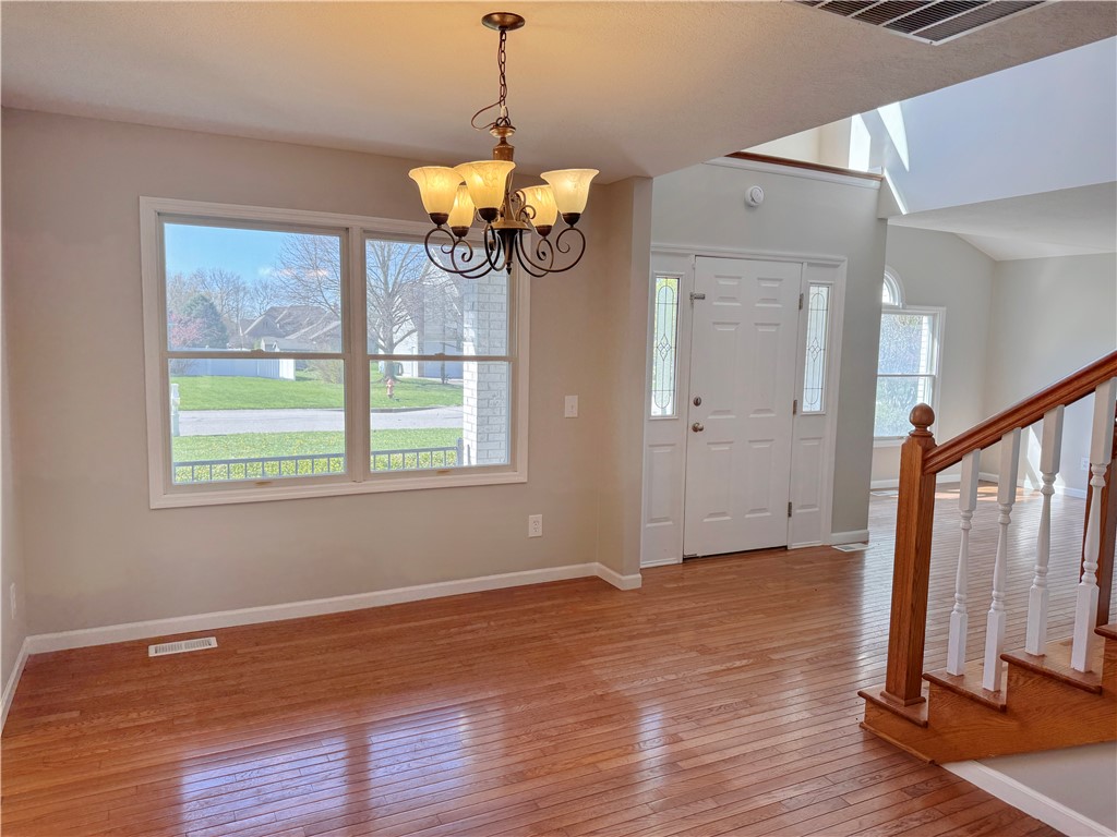 1118 Wedgewood Court Property Photo 7