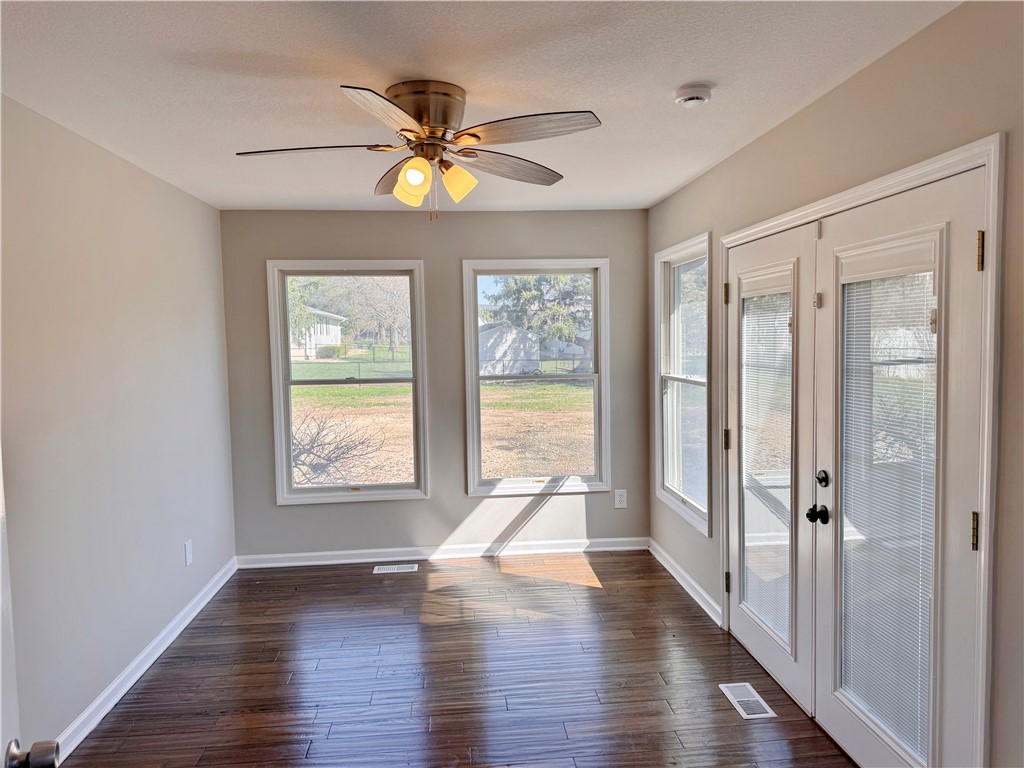 1118 Wedgewood Court Property Photo 12