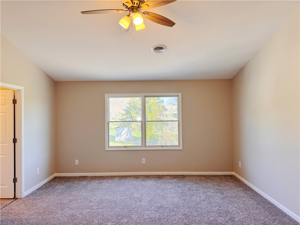 1118 Wedgewood Court Property Photo 15