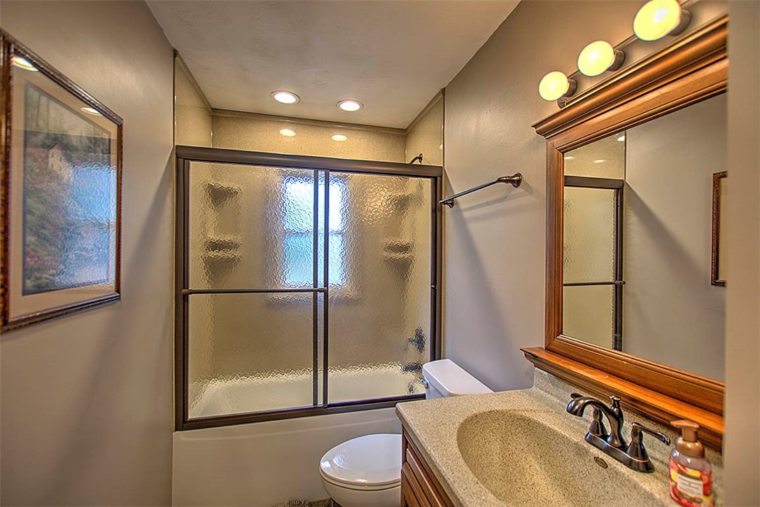 505 W Forsyth Road Property Photo 18
