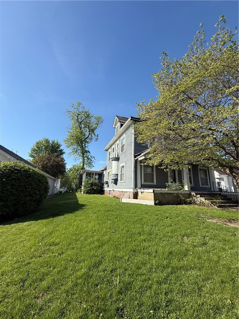 426 W Madison Street Property Photo 2