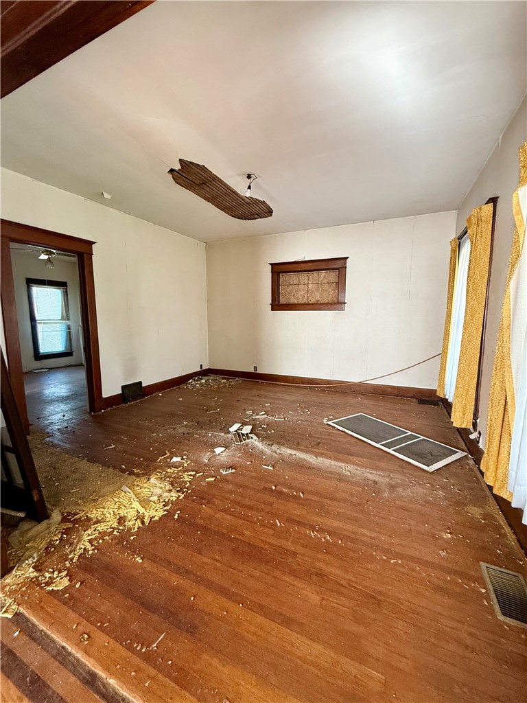426 W Madison Street Property Photo 5