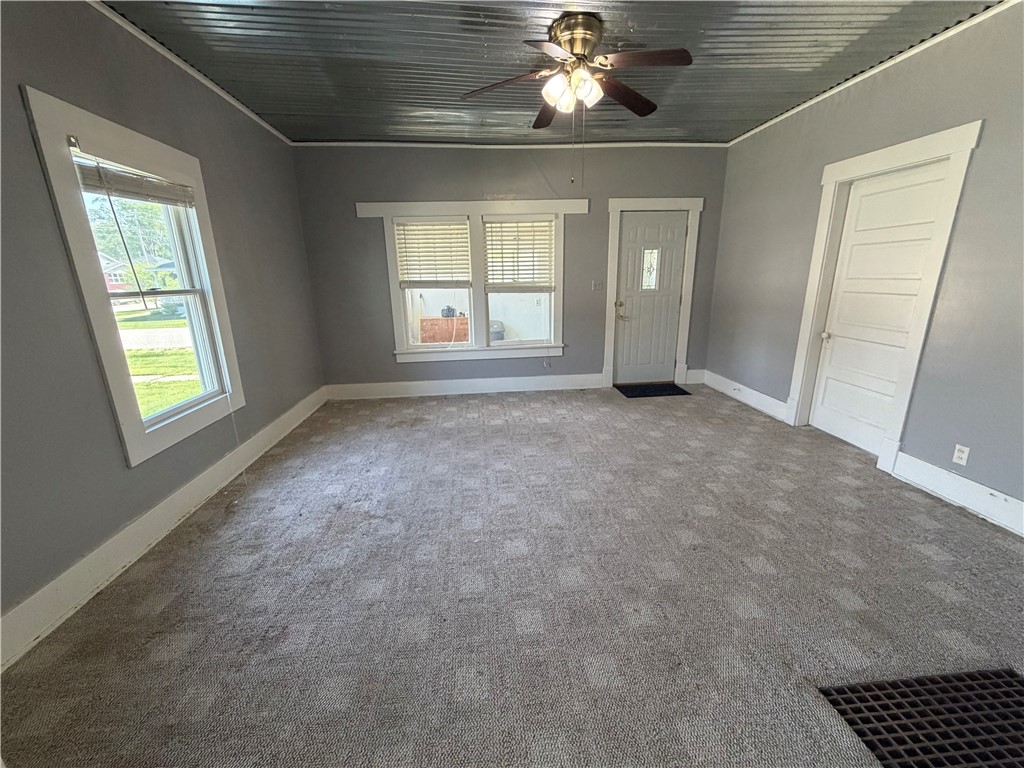 203 S Reed Street Property Photo 7