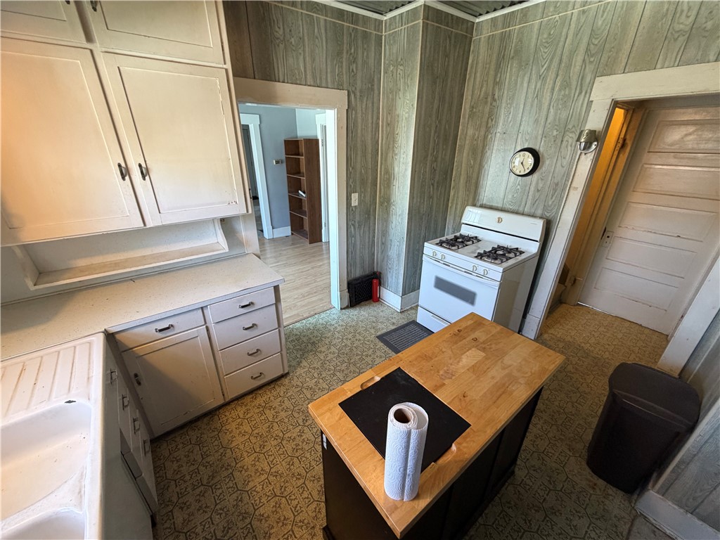 203 S Reed Street Property Photo 19