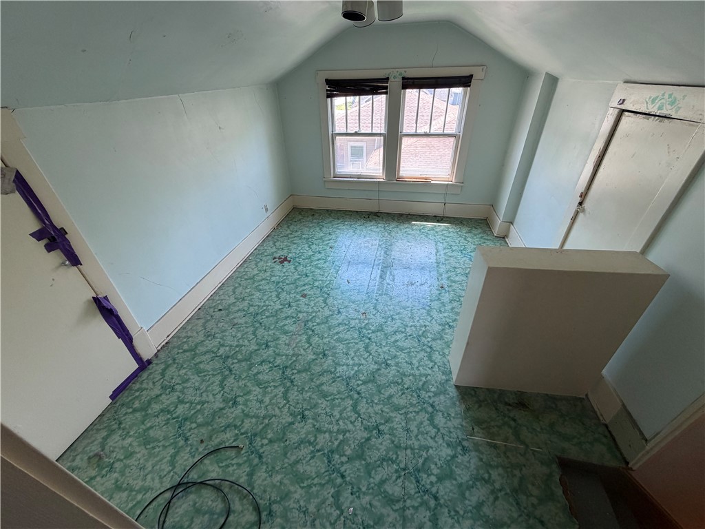 203 S Reed Street Property Photo 23