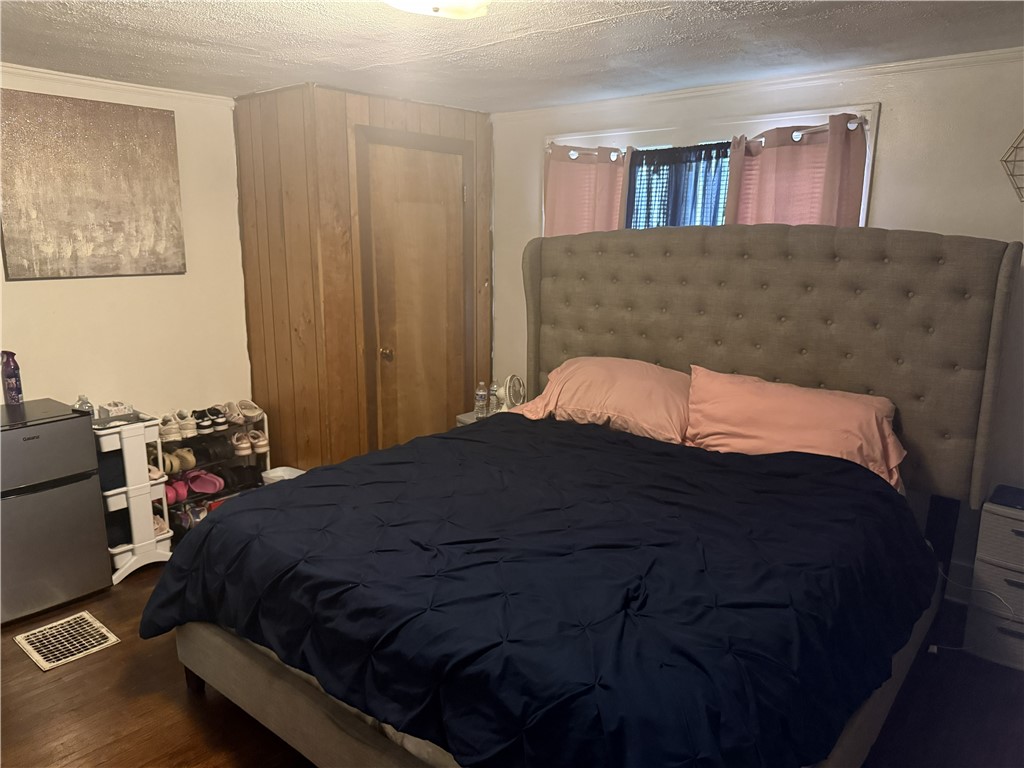 417 Seigel Street Property Photo 10