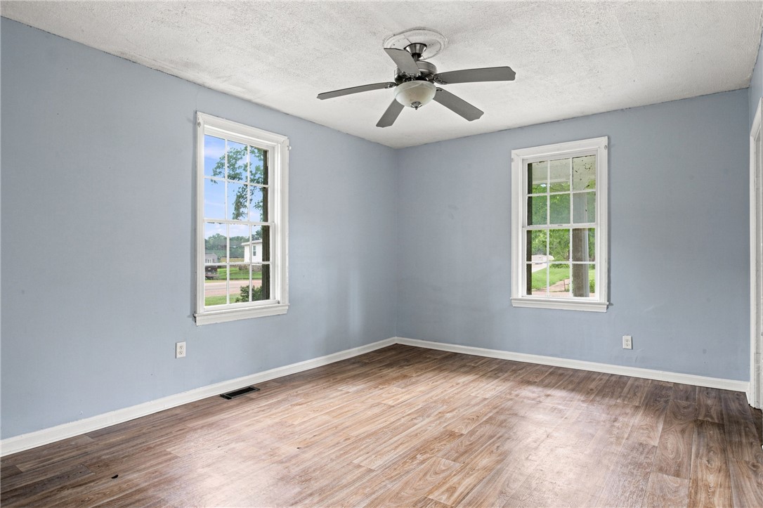 1621 Edgar Avenue Property Photo 6