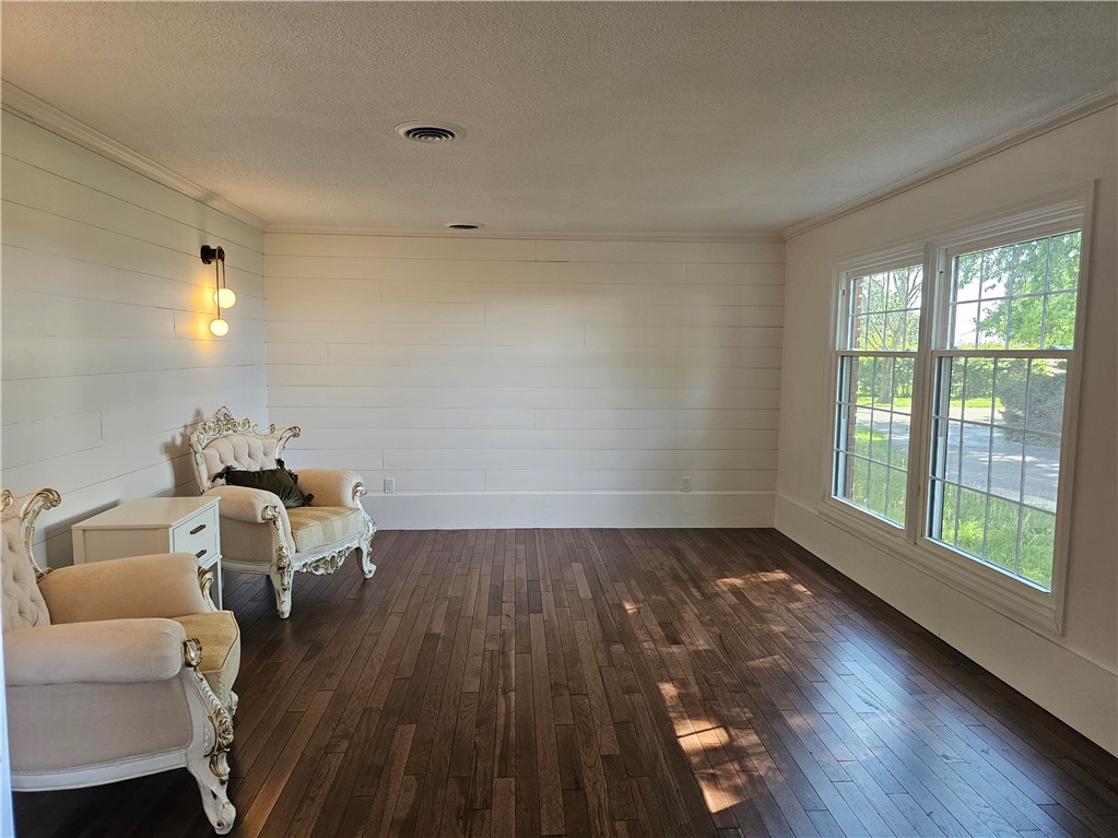 756 County Road 2350e Property Photo 6