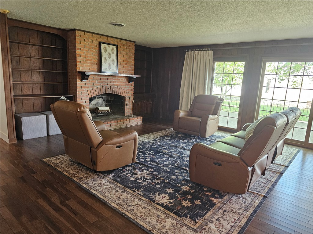 756 County Road 2350e Property Photo 11
