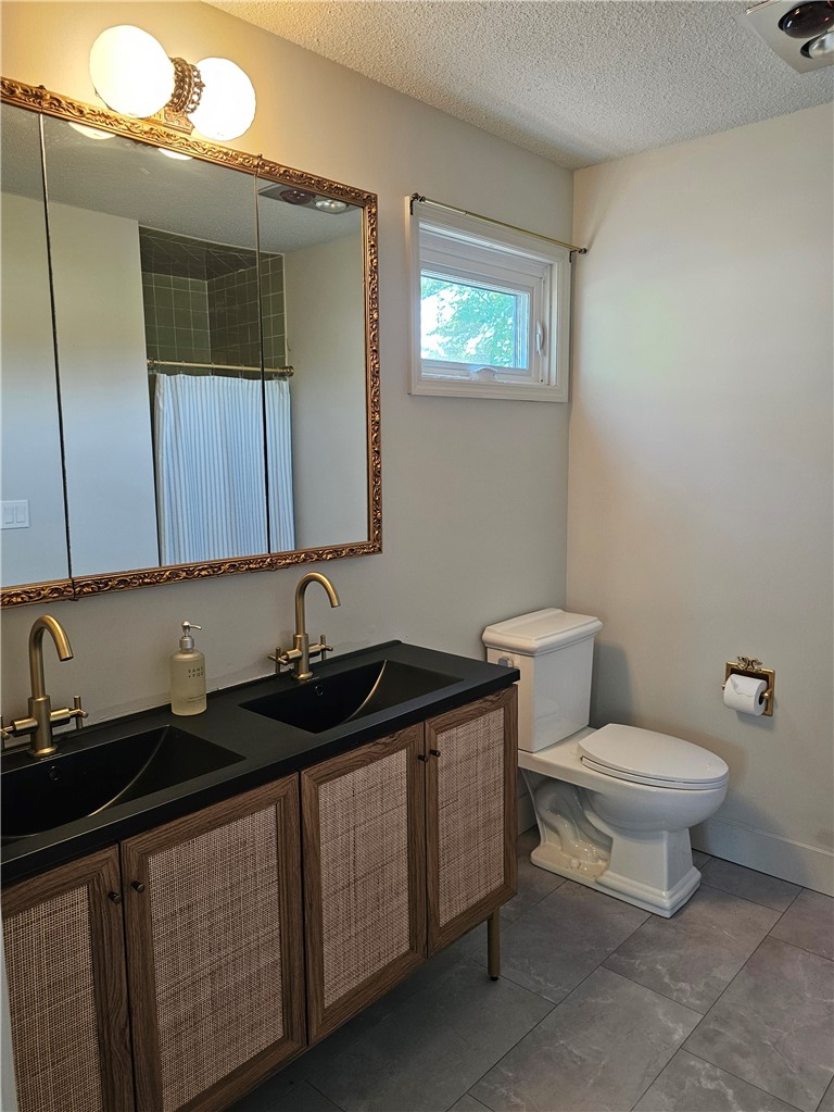 756 County Road 2350e Property Photo 34