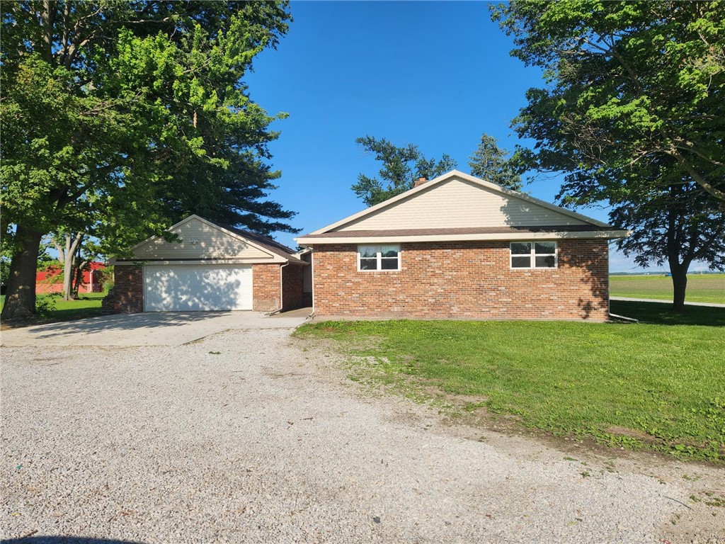 15825 Clingan Lane Property Photo 2