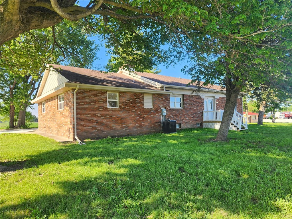 15825 Clingan Lane Property Photo 3