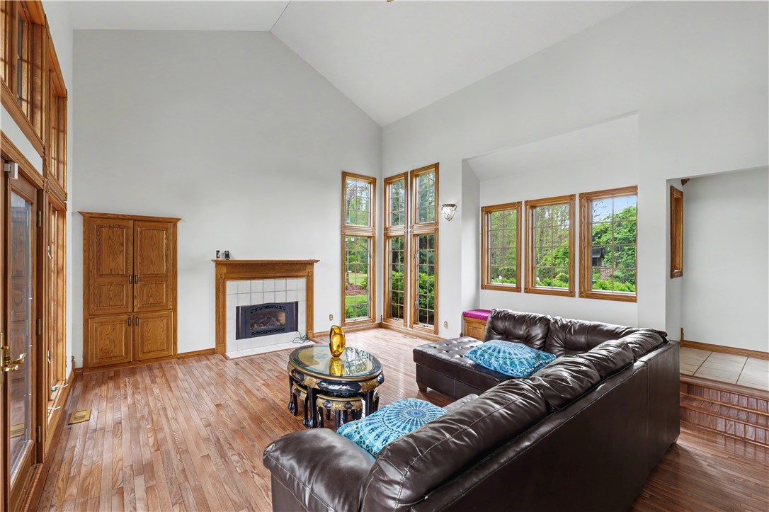 21247 Walnut Hill Road Property Photo 8